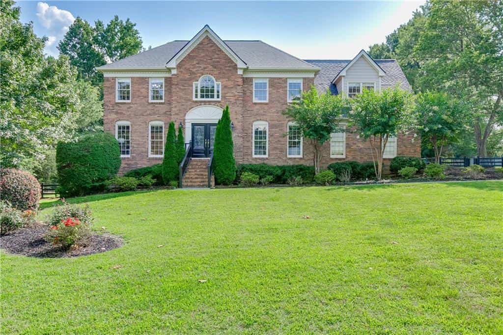 1331 Lakeshore Drive, Snellville, GA 30078