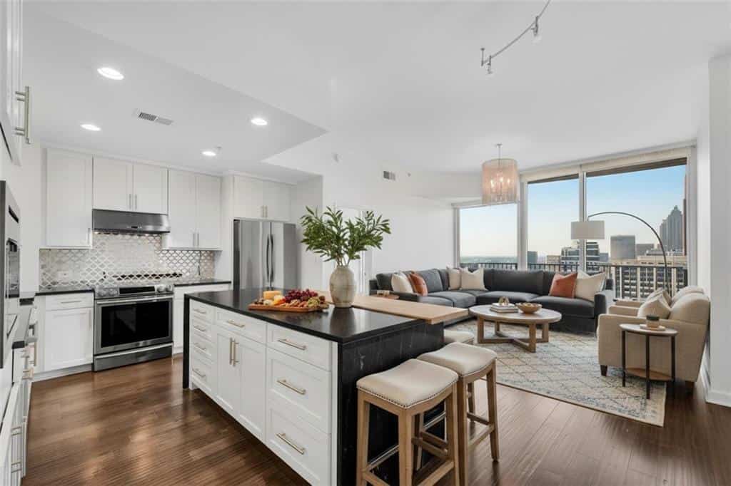 860 Peachtree Street NE 2409 #2409, Atlanta, GA 30308