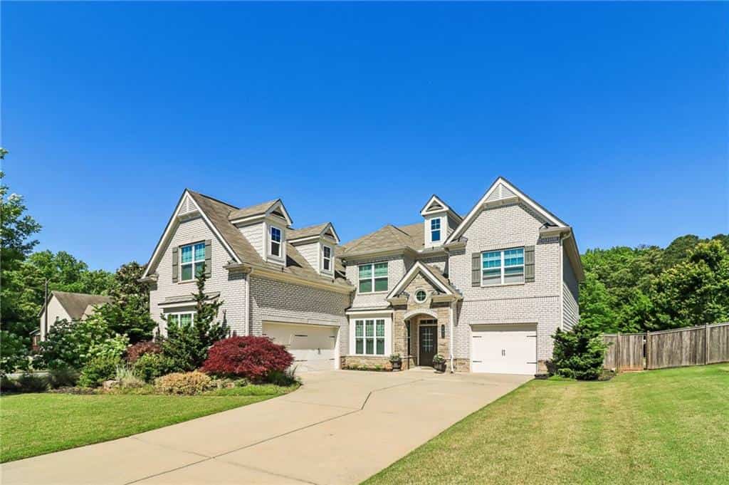 201 Birchin Drive, Woodstock, GA 30188