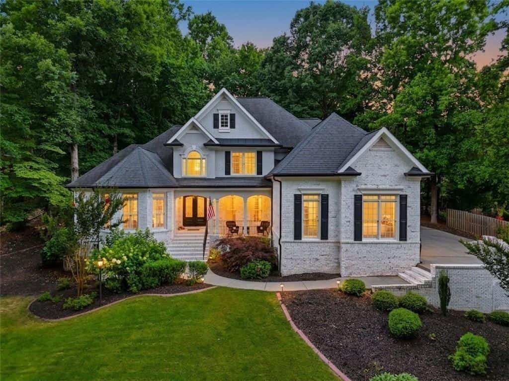 5025 Towne Lake Hills N, Woodstock, GA 30189