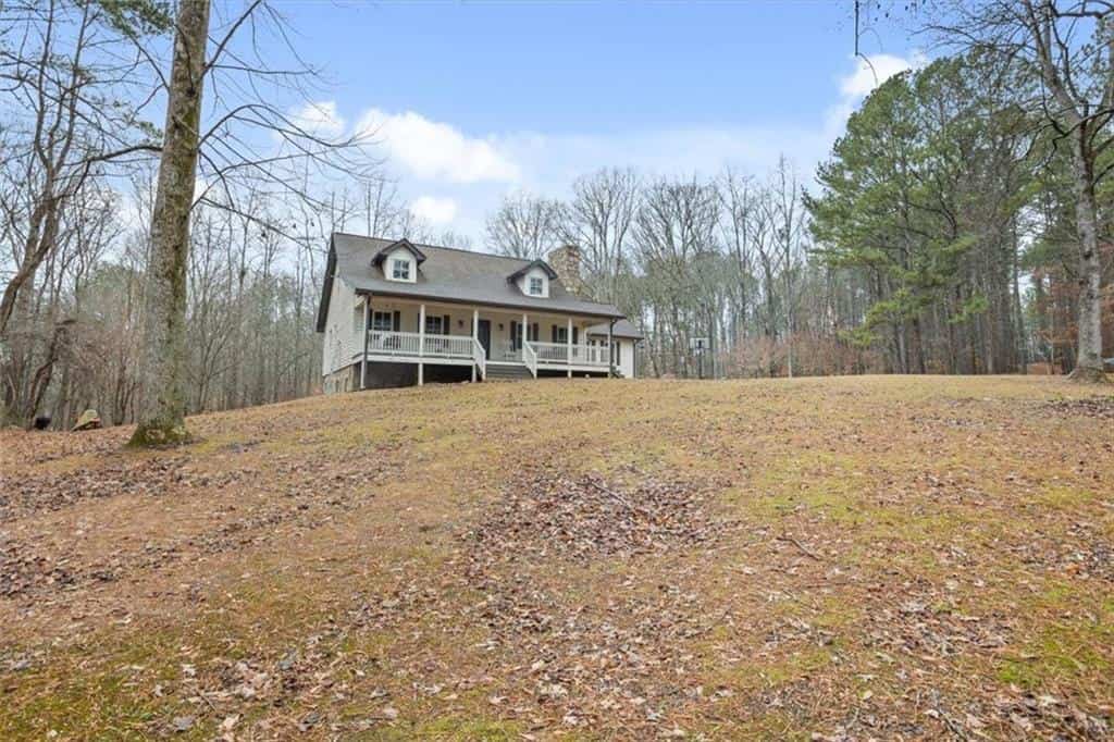 Listing photo 4