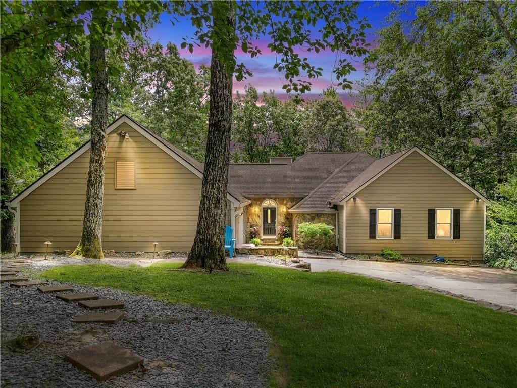 160 Fairway Ridge Drive, Johns Creek, GA 30022