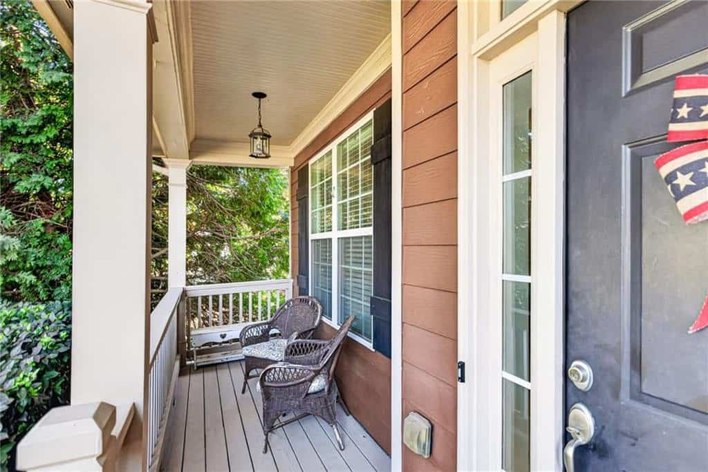 Listing photo 6
