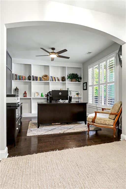 Listing photo 6