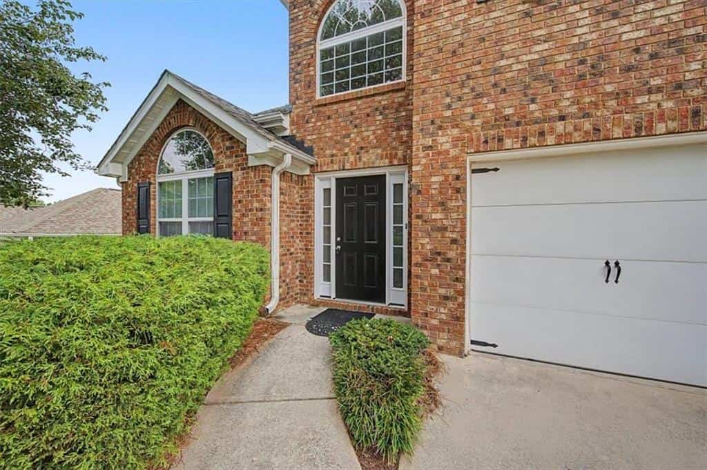 Listing photo 4