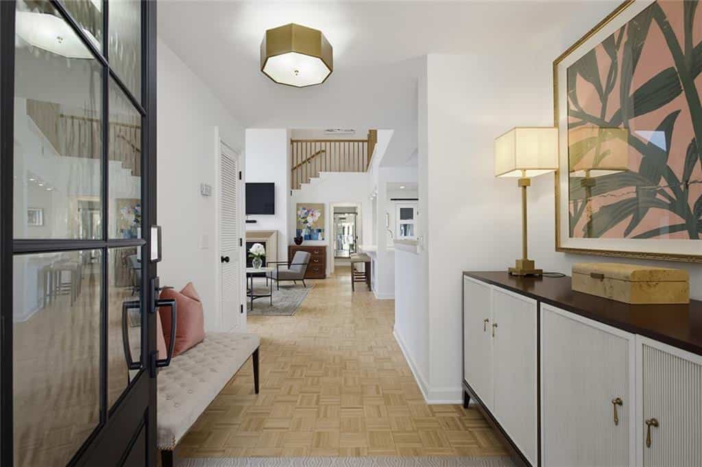 Listing photo 6