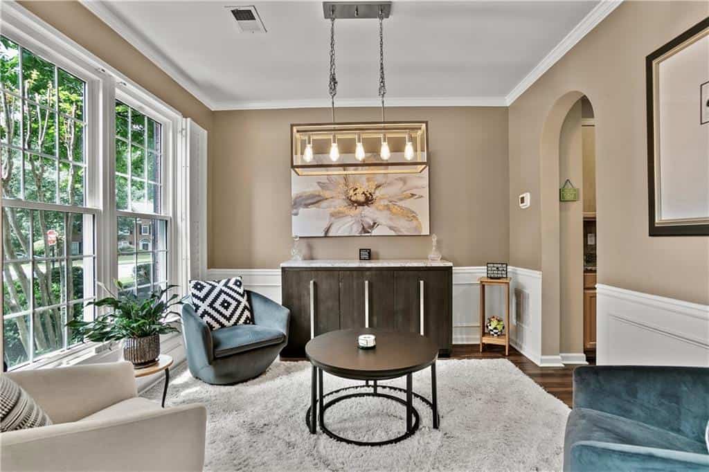 Listing photo 6