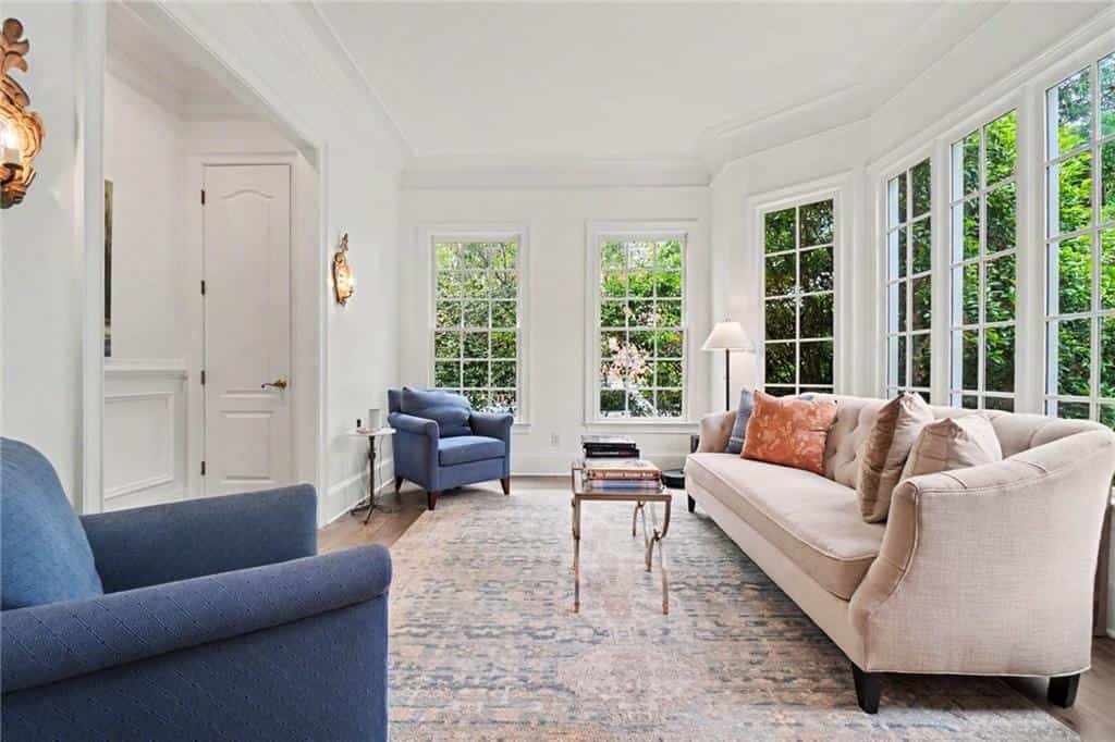 Listing photo 6