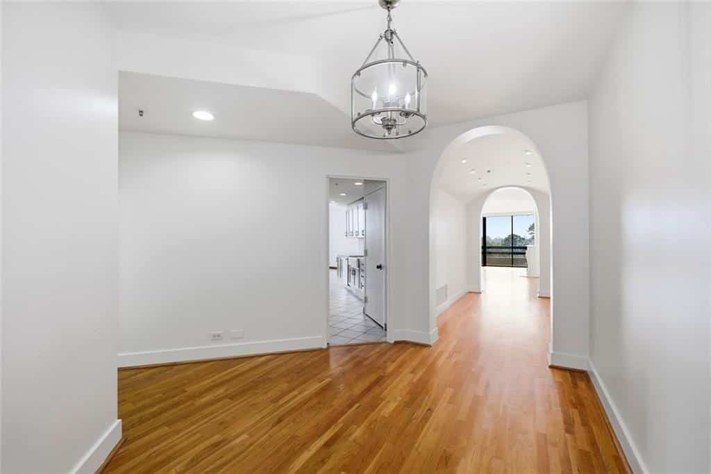 2660 Peachtree Road NW 9G #9G, Atlanta, GA 30305