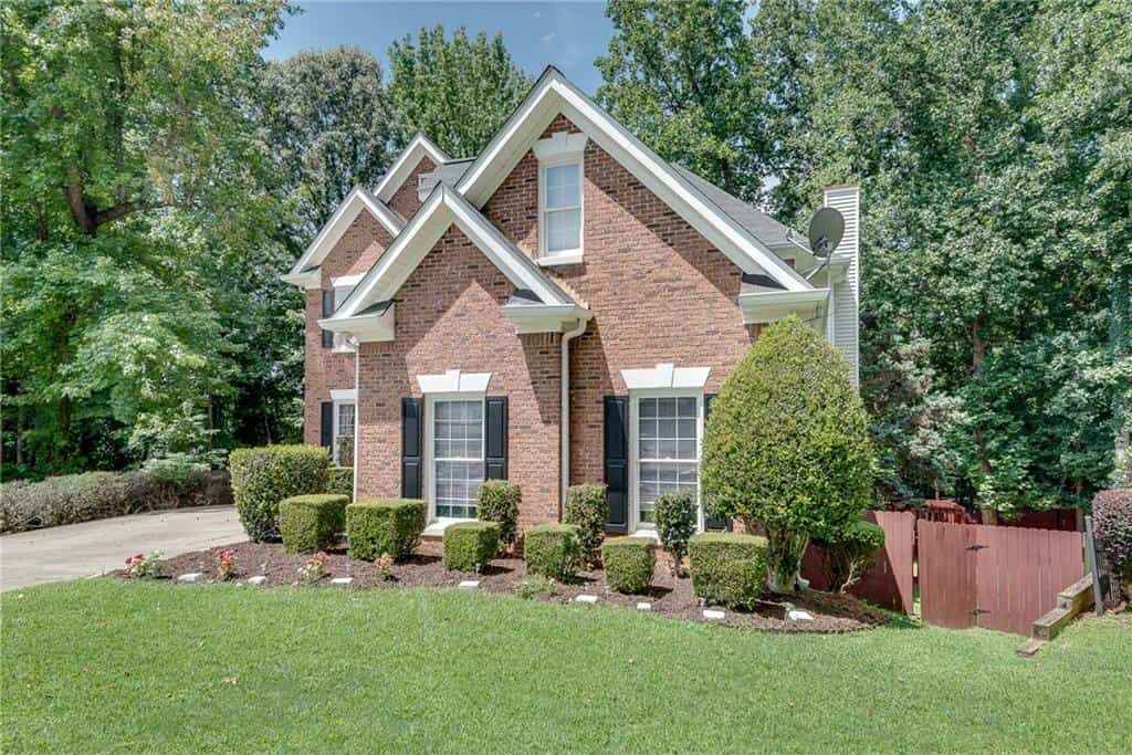 Listing photo 4