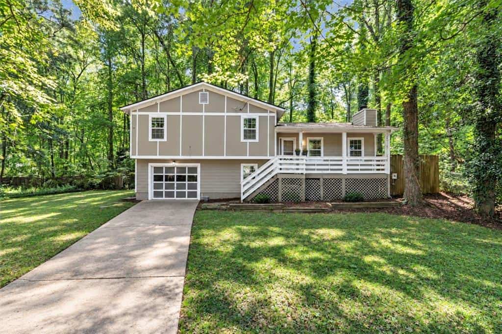 1887 Merry Oak Court SW, Marietta, GA 30008