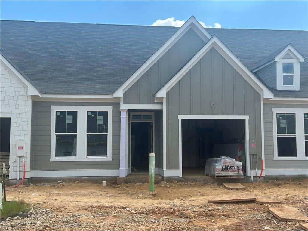 112 Harmony Circle, Cartersville, GA 30120