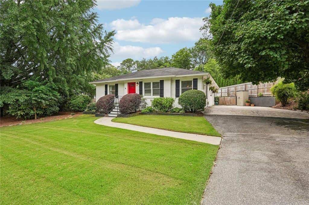 1631 Fearn Circle NE, Brookhaven, GA 30319