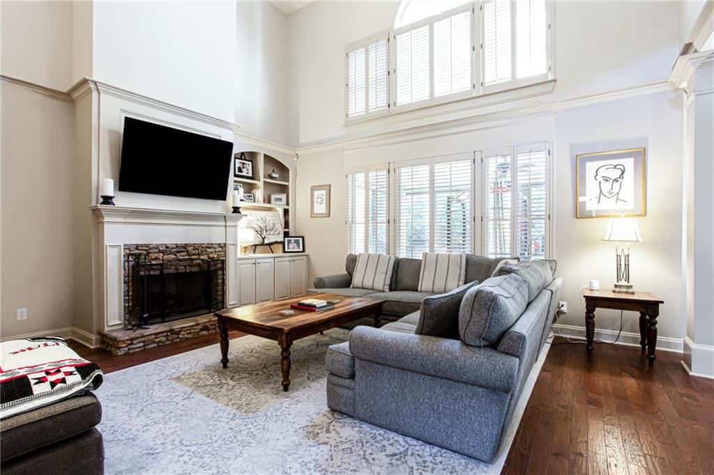 Listing photo 6