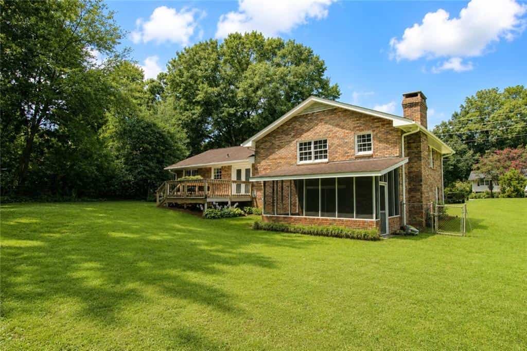 Listing photo 6