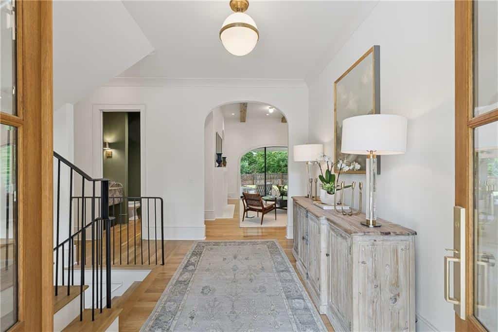 Listing photo 6