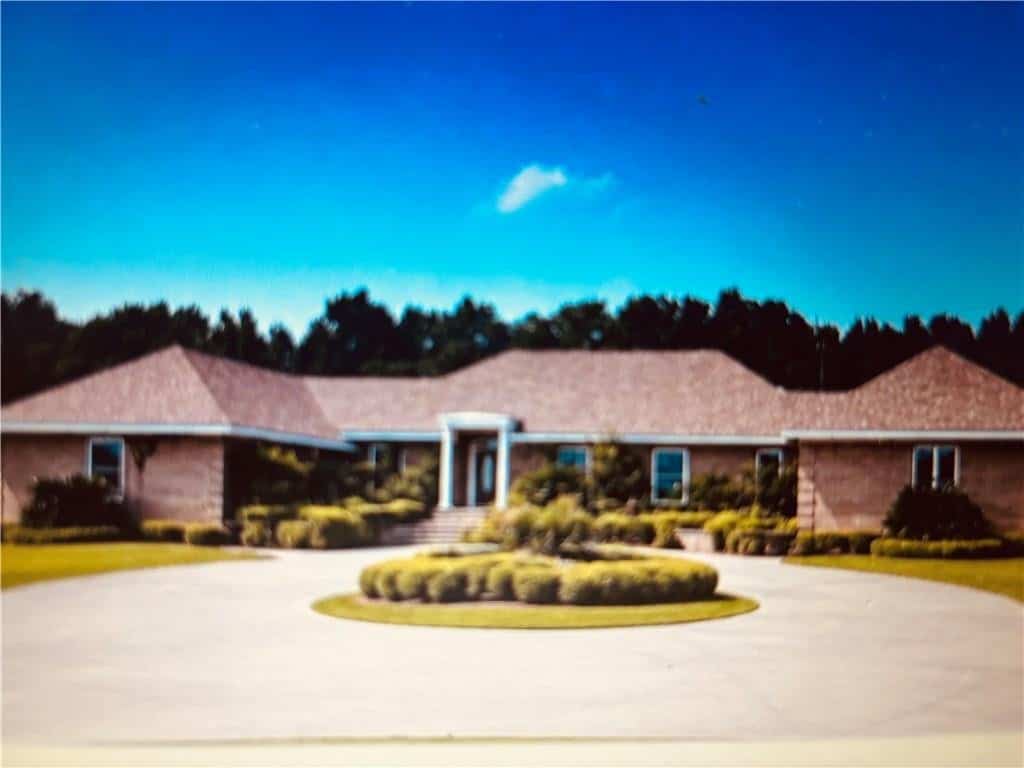 1964 Coney Road, Vienna, GA 31092