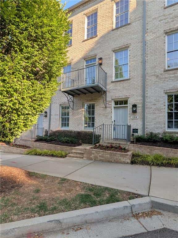130 Clover Court, Roswell, GA 30075
