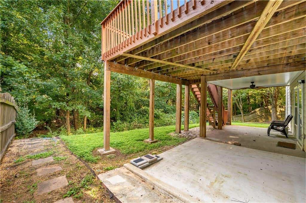 Listing photo 6