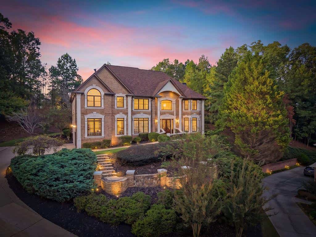 8585 Royal Troon Drive, Duluth, GA 30097