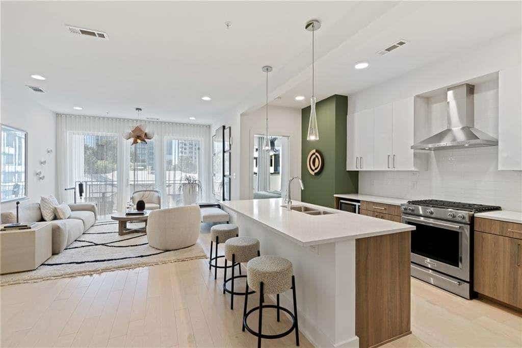 775 Juniper Street 111 #111, Atlanta, GA 30308