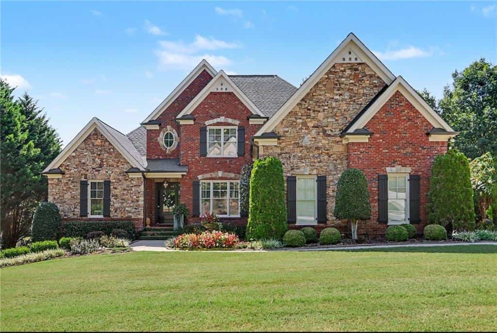 4638 Cardinal Ridge Way, Flowery Branch, GA 30542