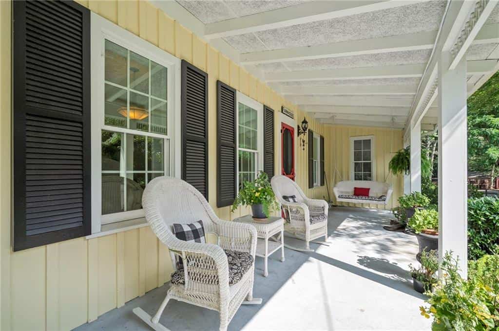 Listing photo 6