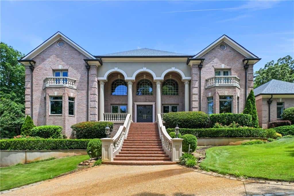 1680 Riverside Road, Roswell, GA 30076