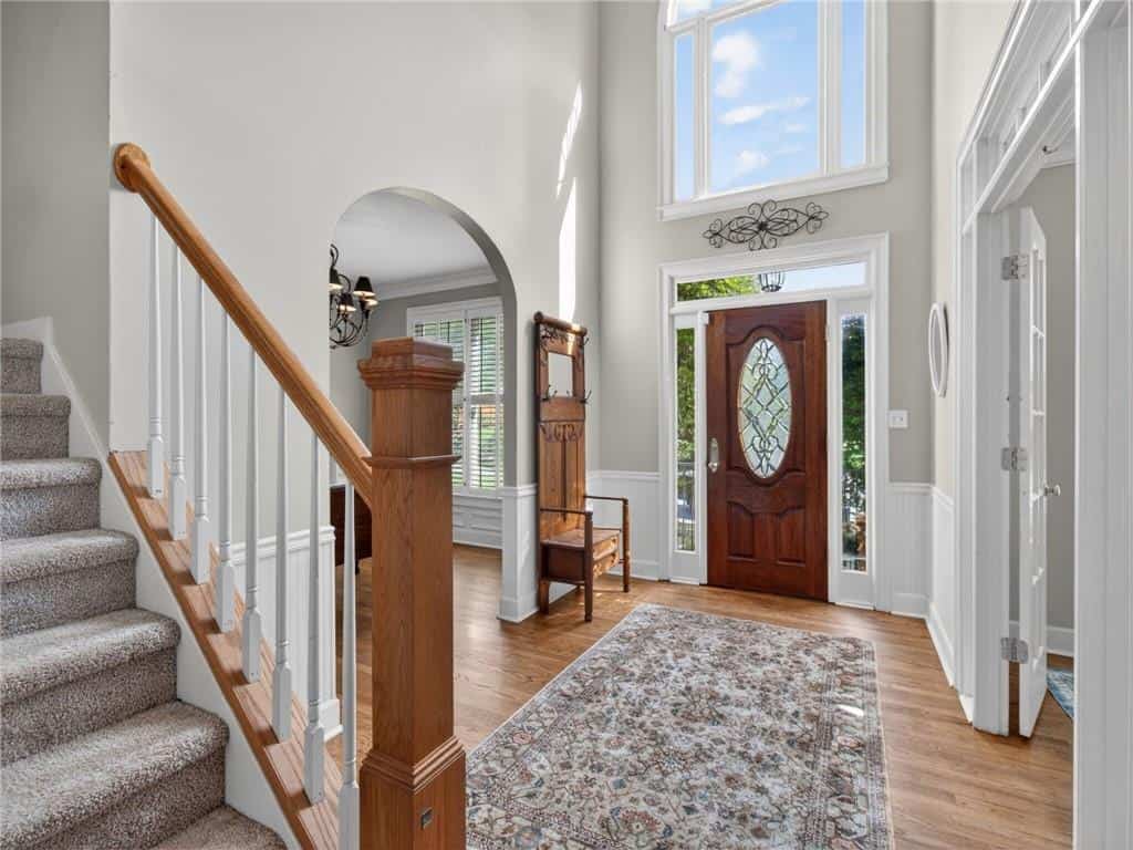 Listing photo 6