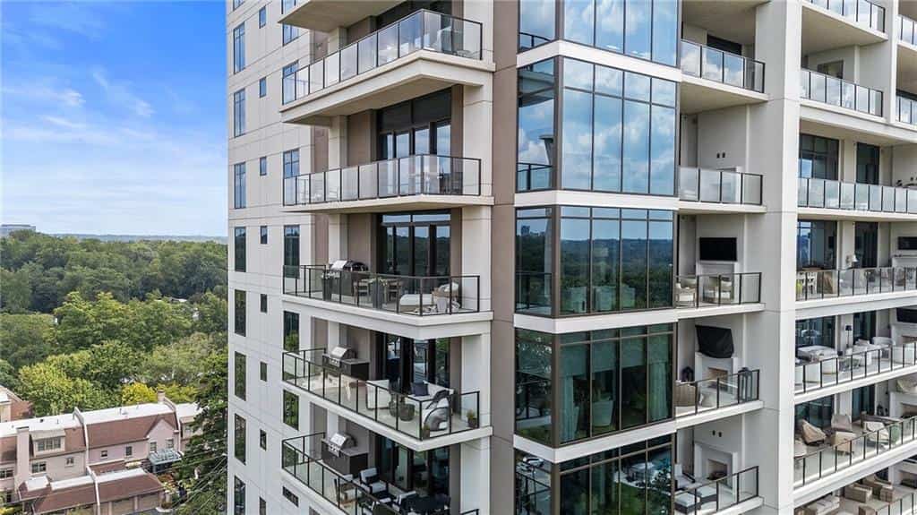 2520 Peachtree Road NW 403 #403, Atlanta, GA 30305