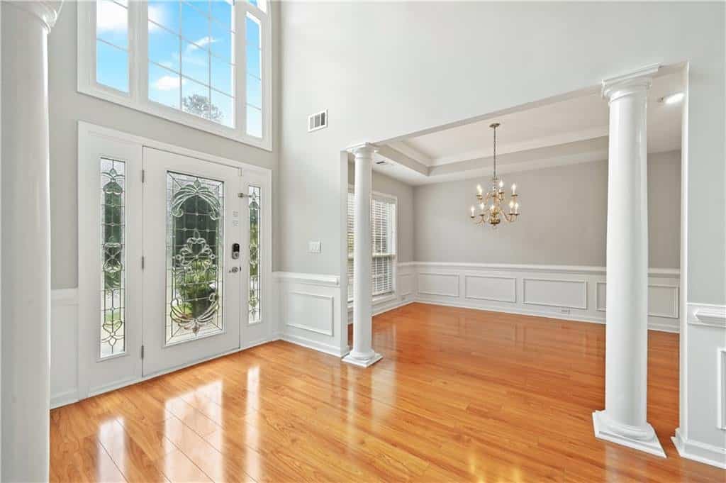 Listing photo 6