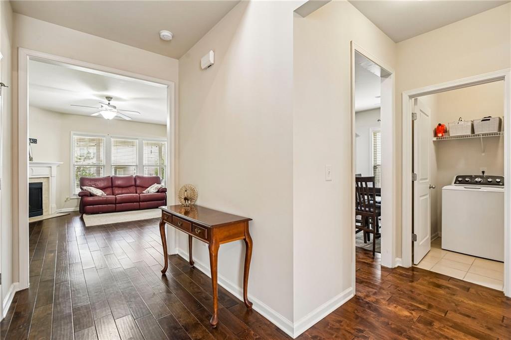 Listing photo 6