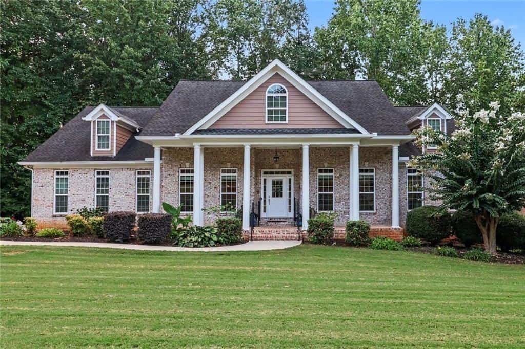 5453 Copper Creek Road, Flowery Branch, GA 30542