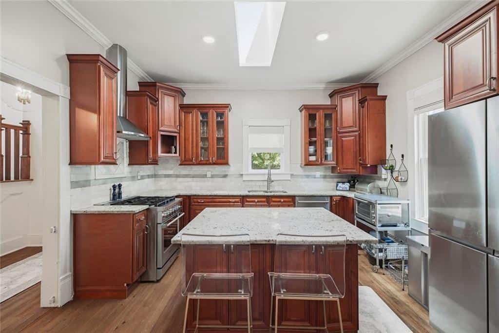 Listing photo 6