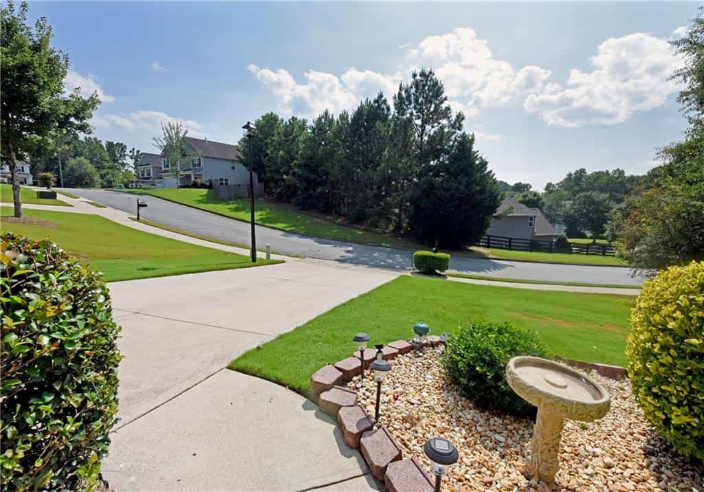 Listing photo 6