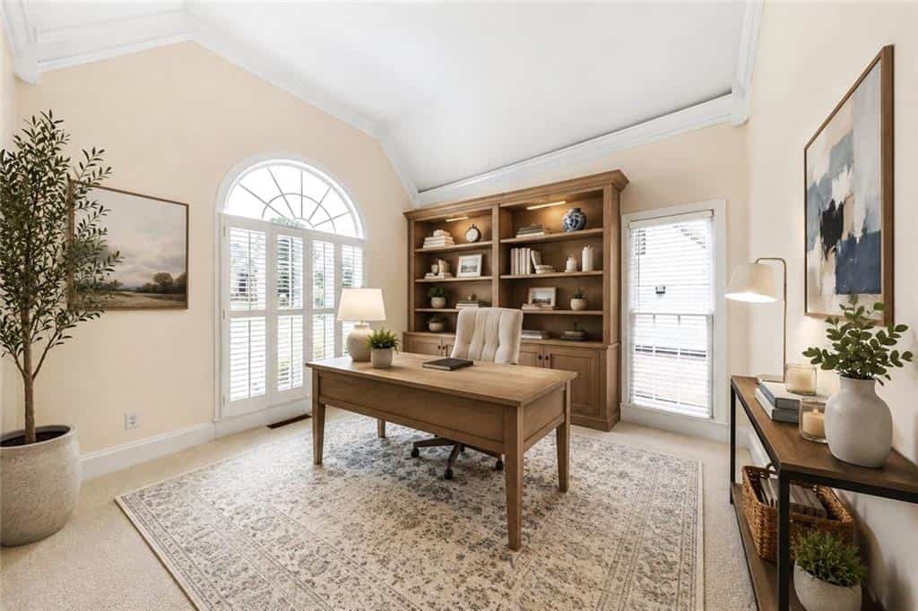 Listing photo 6
