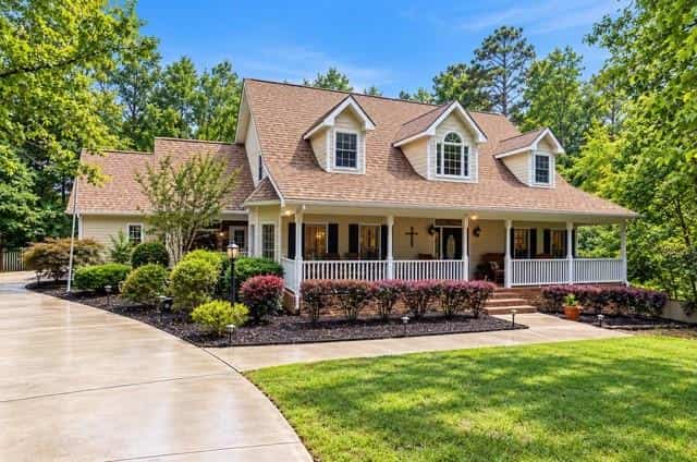 1220 Peachtree Road, Hoschton, GA 30548