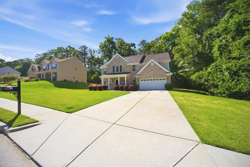 Listing photo 4