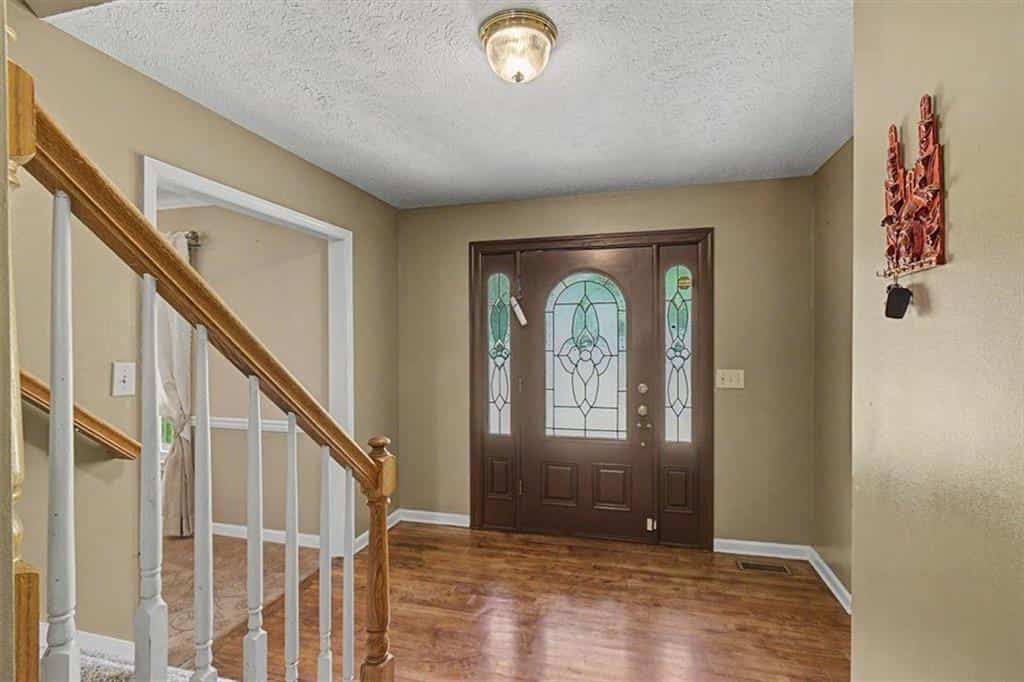 Listing photo 4