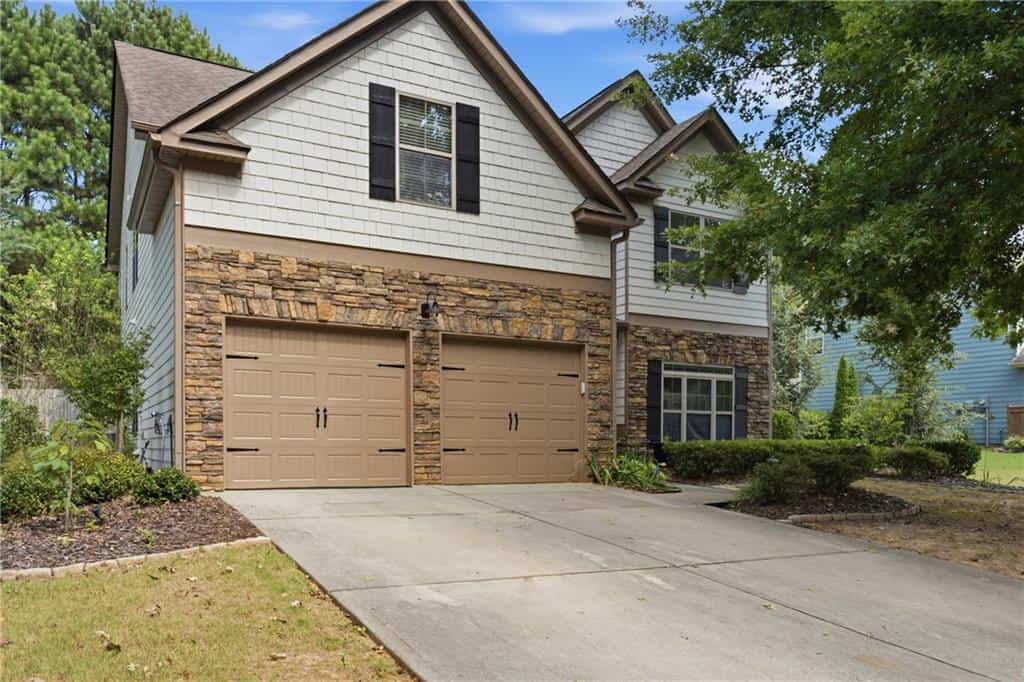 3920 Hunters Walk Way, Cumming, GA 30028