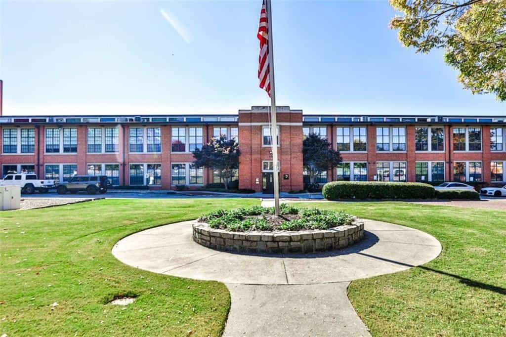 1261 CAROLINE Street 211 #211, Atlanta, GA 30307