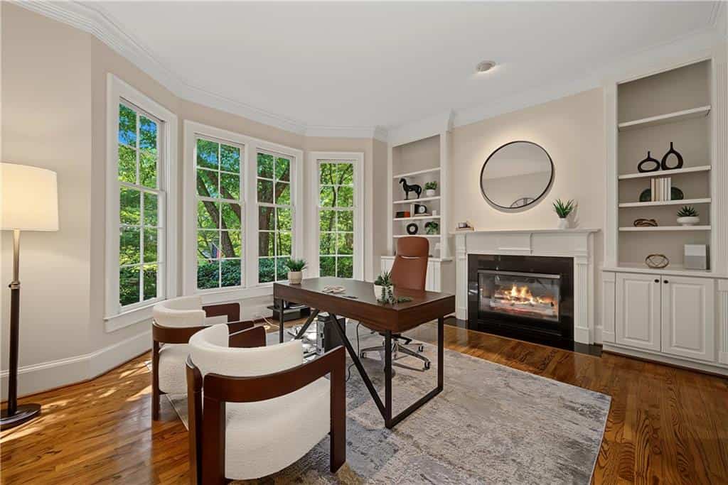 Listing photo 6
