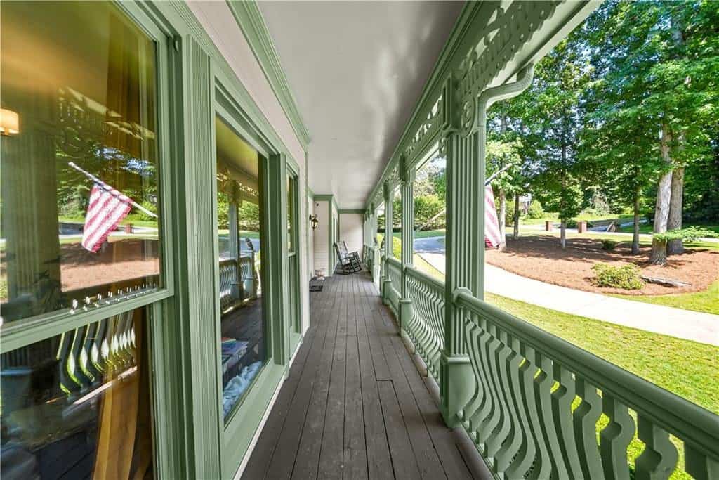 Listing photo 6