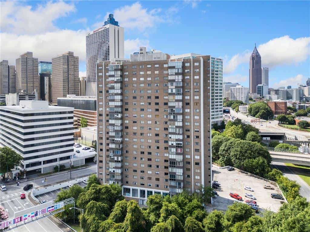 215 Piedmont Avenue NE 2002 #2002, Atlanta, GA 30308