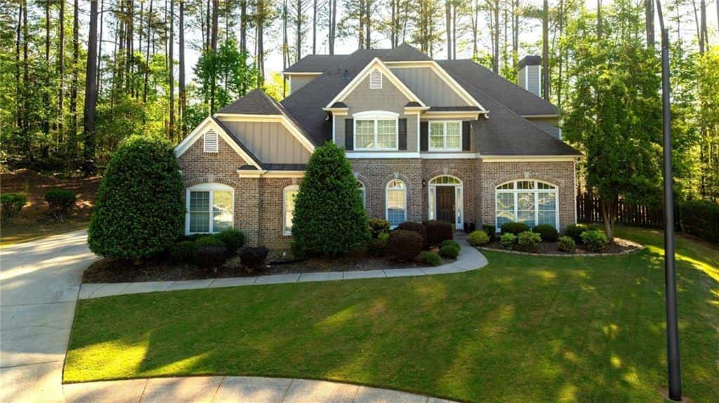 850 Highcrest Drive, Acworth, GA 30101