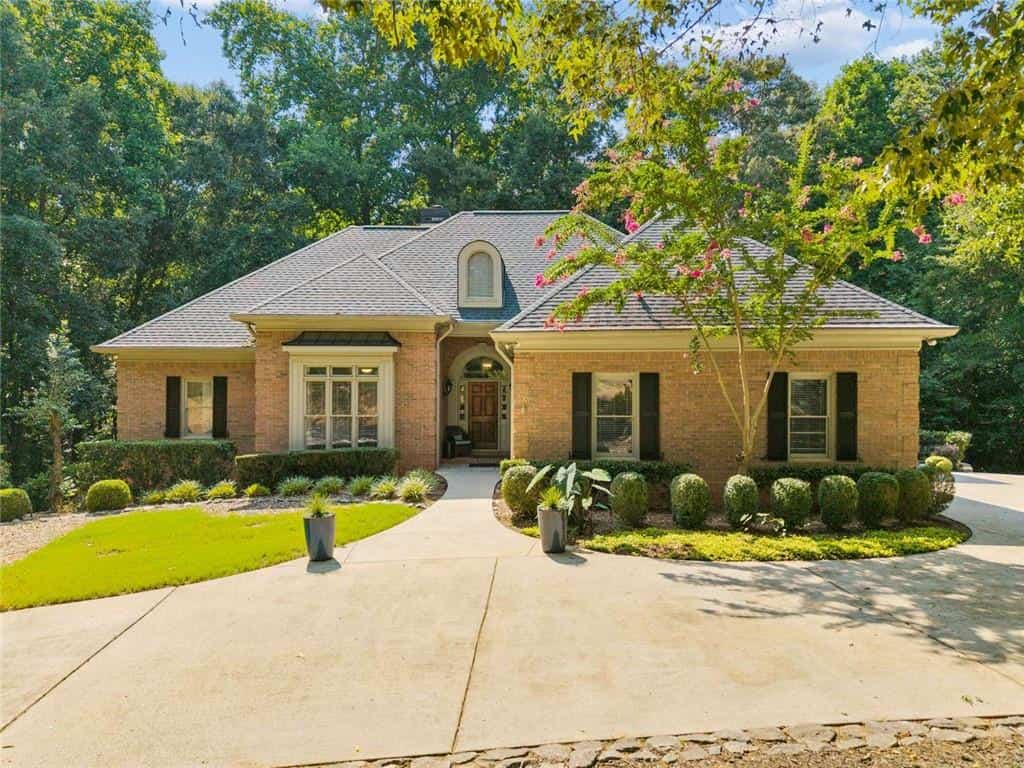 5720 Golf Club Drive, Braselton, GA 30517