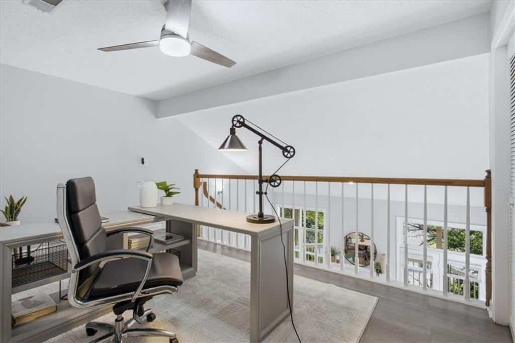 Listing photo 6