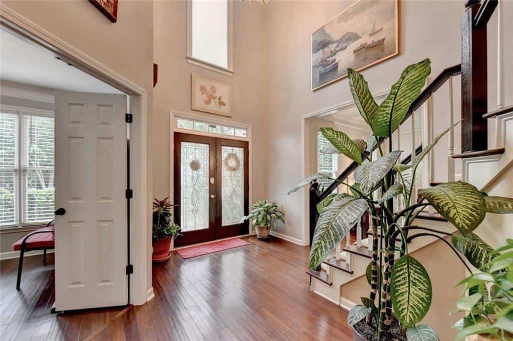 Listing photo 6