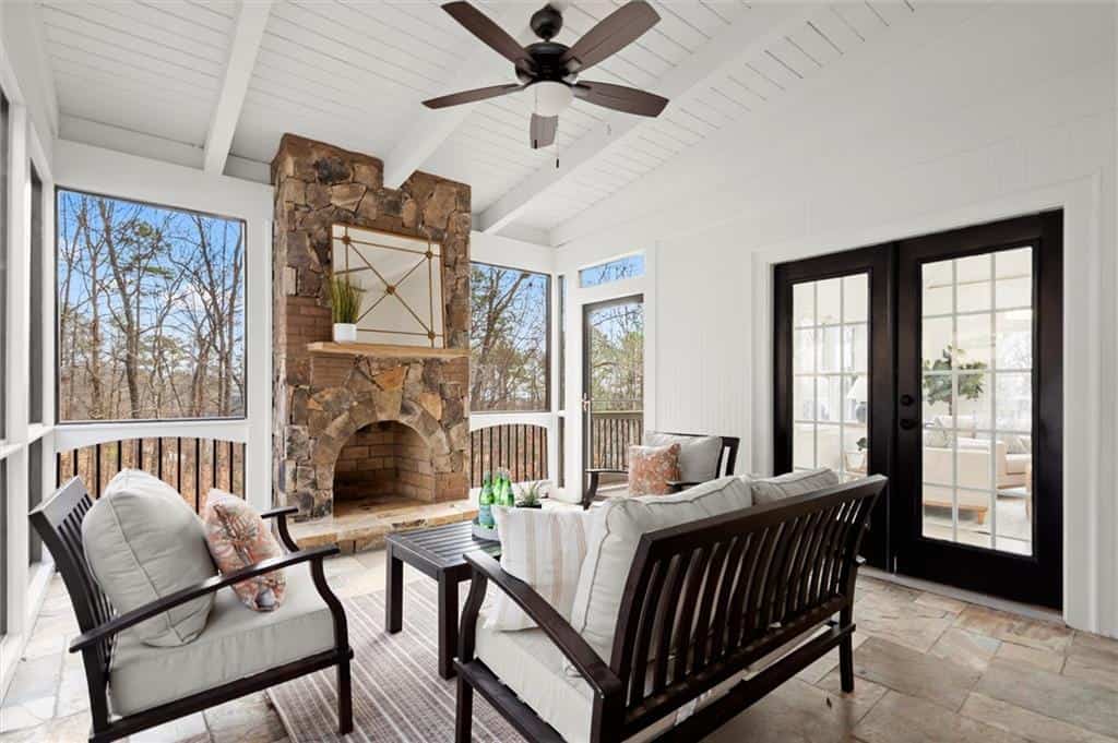 Listing photo 6