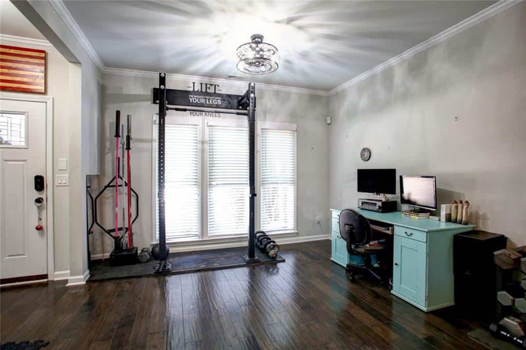 Listing photo 6